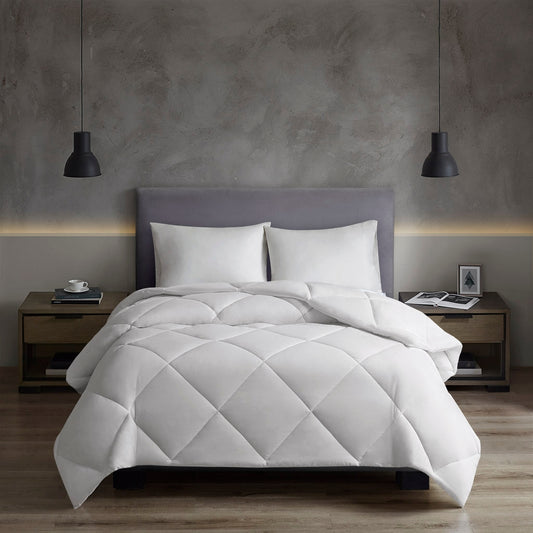 Oversized Comforter with Heiq Smart Temp Treatment