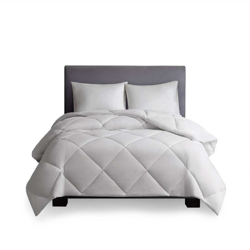 Oversized Comforter with Heiq Smart Temp Treatment