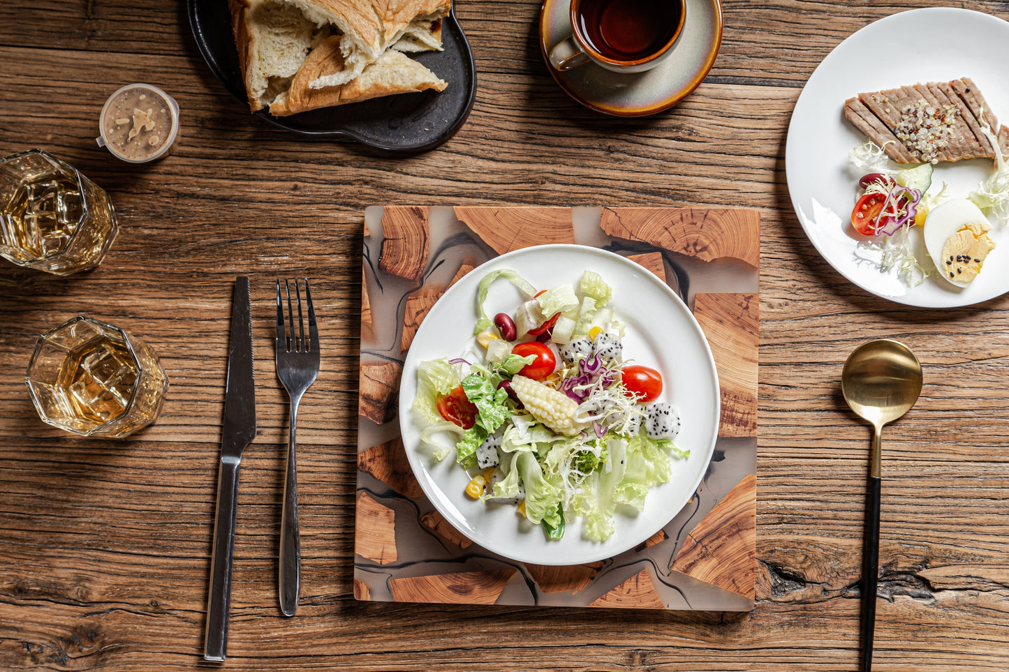 Real Wood Resin Placemat or serve board (24cm, Square) 1 PC 🇬🇧