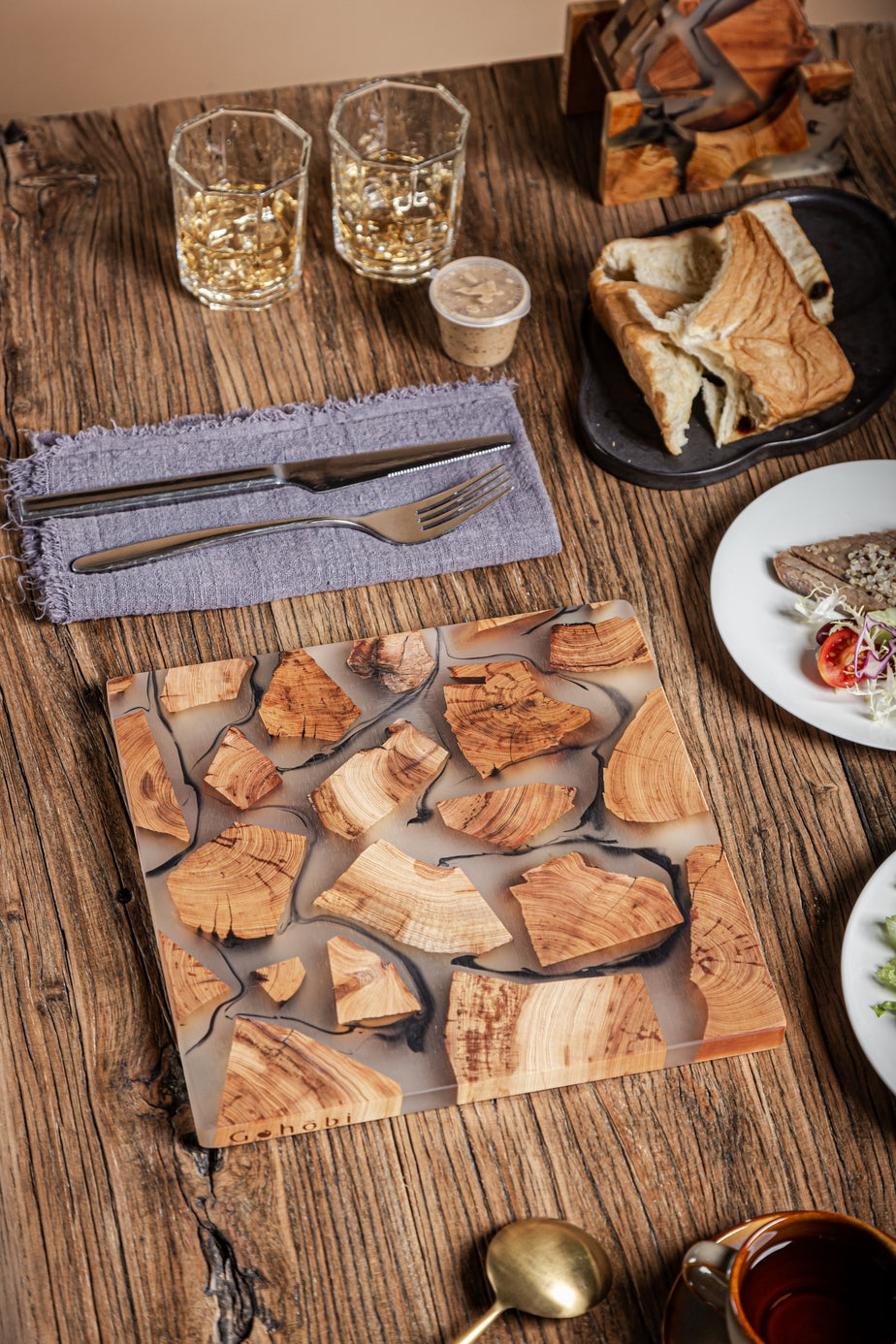 Real Wood Resin Placemat or serve board (24cm, Square) 1 PC 🇬🇧