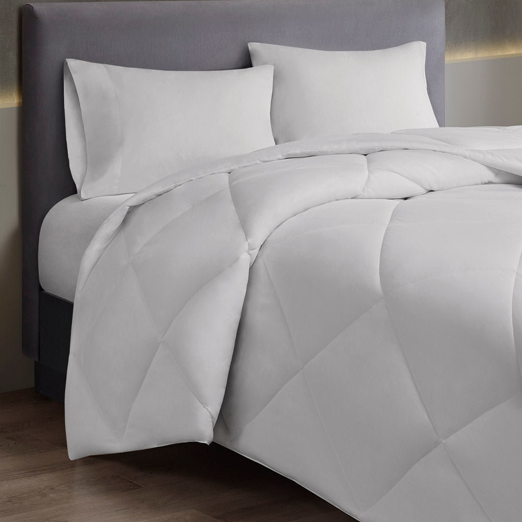 Oversized Comforter with Heiq Smart Temp Treatment