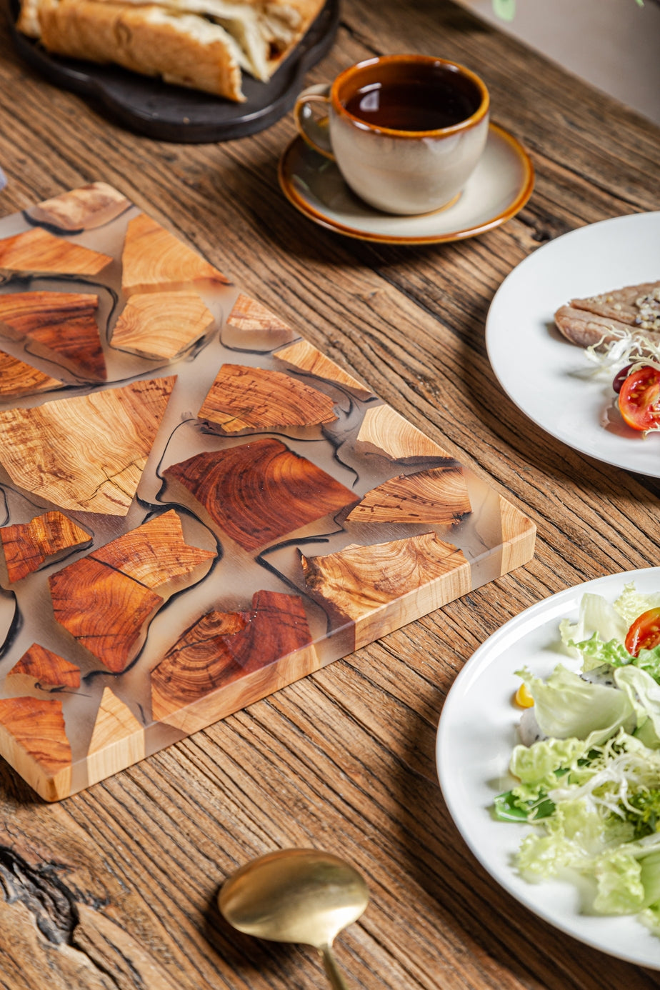 Real Wood Resin Placemat or serve board (24cm, Square) 1 PC 🇬🇧