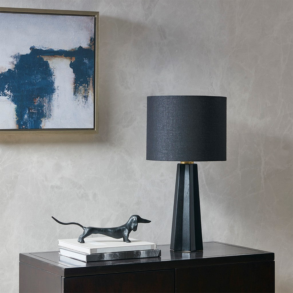 Matte Black Ceramic Ribbed Table Lamp