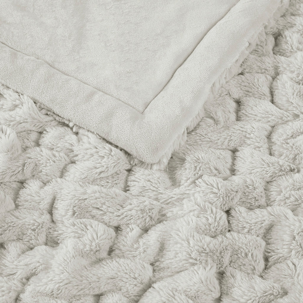 Ruched Fur Throw 50x60", Silver Grey