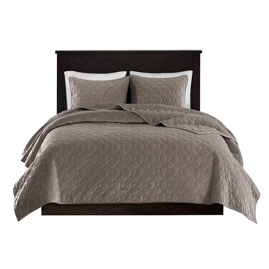 Velvet 3-Piece Quilt Set, Taupe