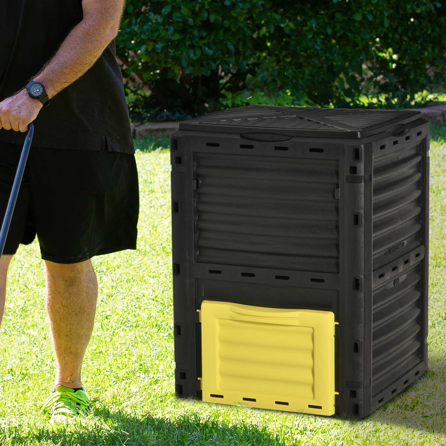 Garden Compost Bin Large Outdoor Compost Container 80 Gallon Fast Creation of Fertile Soil Aerating Compost Box, Yellow