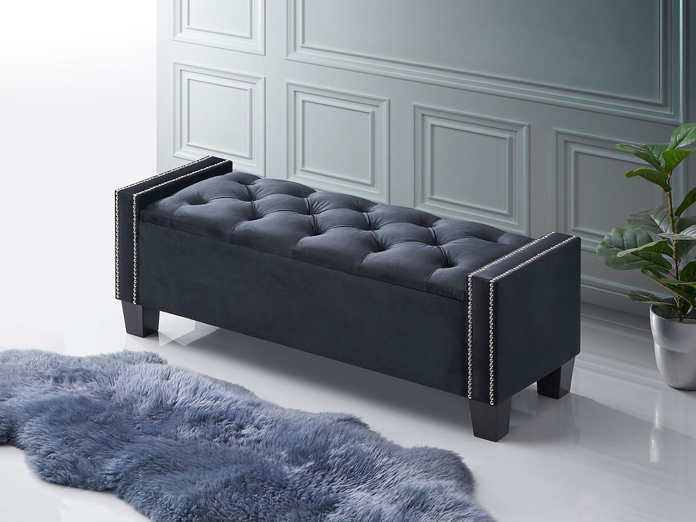 Tufted Storage Bench in Black Velvet