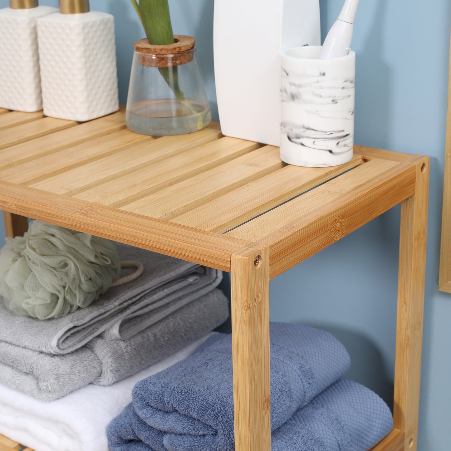 Bathroom Cabinet with 2 Open Shelves and Double-doors Cupboard, Bamboo Freestanding Linen Tower with Slatted Door, Natural